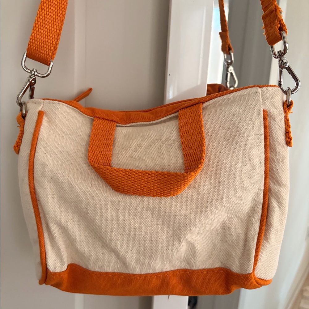 Stylish Orange and Red Patterned Crossbody Bag - Picture 6 of 6
